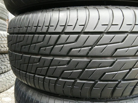 ขายยาง 215/65R15 บริดจสโตน LEO627 ปี16 ดอกยางเต็มหนาสดเท่ากันไม่แตกลายไม่กินข้างไม่ปะสวยมาก ชุดละ 45 ขายยาง 215/65R15 บริดจสโตน LEO627 ปี16 ดอกยางเต็มหนาสดเท่ากันไม่แตกลายไม่กินข้างไม่ปะสวยมาก ชุดละ 45