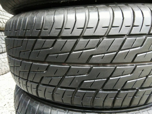 ขายยาง 215/65R15 บริดจสโตน LEO627 ปี16 ดอกยางเต็มหนาสดเท่ากันไม่แตกลายไม่กินข้างไม่ปะสวยมาก ชุดละ 45