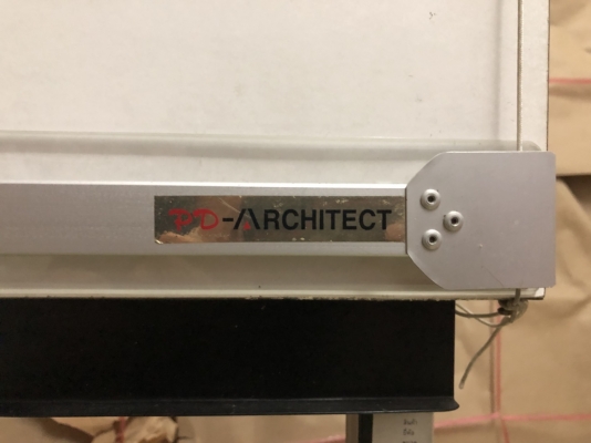 (ปิดการขาย) โต๊ะเขียนแบบ ขนาด 40x60CM (P.D. ARCHITECT)