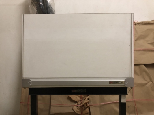 (ปิดการขาย) โต๊ะเขียนแบบ ขนาด 40x60CM (P.D. ARCHITECT)