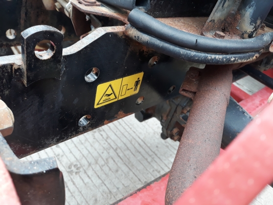 ขายครับรถไถ YANMAR EF 494T สภาพสวยๆ เครืองเกียรดี ขายครับรถไถ YANMAR EF 494T สภาพสวยๆ เครืองเกียรดี