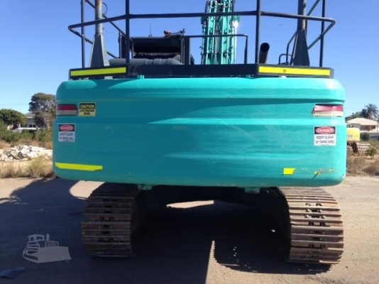 ขายKOBELCO SK 330-8 Year 2010