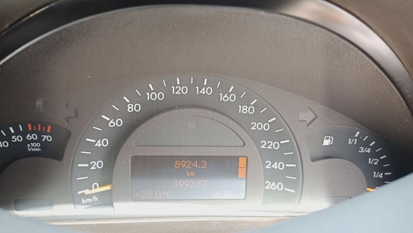 ขายรถเบนซ์ C 180