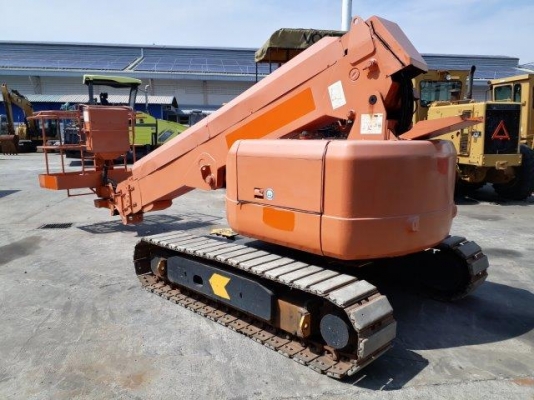 กระเช้าเครื่องยนต์ดีเซล บูมตรง HITACHI HX120B-2 ยกสูง 12 เมตร มือสองญี่ปุ่น
