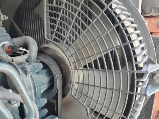กระเช้าเครื่องยนต์ดีเซล บูมตรง HITACHI HX120B-2 ยกสูง 12 เมตร มือสองญี่ปุ่น