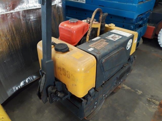 กระเช้าเครื่องยนต์ดีเซล บูมตรง HITACHI HX120B-2 ยกสูง 12 เมตร มือสองญี่ปุ่น