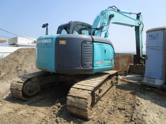 KOBELCO SK135SR-1ES #YY04-08240 นำเข้าจากญี่ปุ่น โทร. 080-6565422 (หนิง)