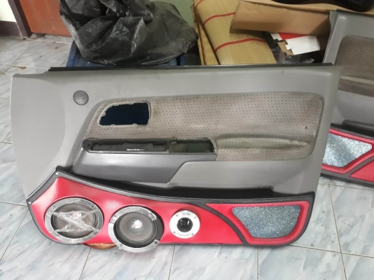 แผงประตู ดีแม๊ก