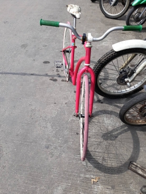 จักรยานฟิกเกียร์ เก่าจอด จักรยานฟิกเกียร์ เก่าจอด