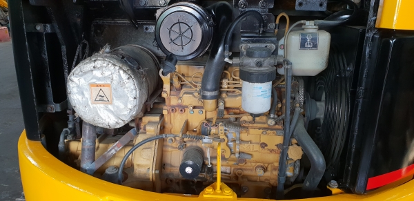 ขายรถขุด CATERPILLAR รุ่น 304CR มือสองญี่ปุ่น แทรกเหล็ก สลัก บูทเอวแน่น 100\% ปั้มนิ้ว คอนโทรลสั้น ทำงานไว สวยพร้อมใช้งาน มือถือ 0818753444