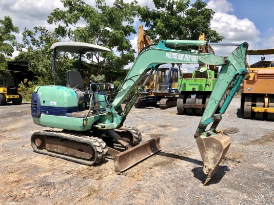 ขาย รถแม็คโคร KOMATSU PC27-8 พร้อมใช้งาน นำเข้าเองจากประเทศญี่ปุ่น ติดต่อ 063-9316985 ID LINE : 0639316985 ครับ