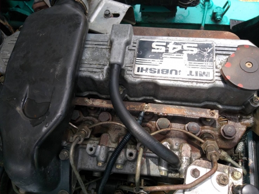 ขายรถยก MITSUBISHI FD25 F18B เครื่องดีเซล S4S เกียร์ธรรมดา ยกได้2.5ตัน เสาเข้าตู้สูง3เมตร ยางตันหน้า-หลัง ติดต่อ 098-7962549