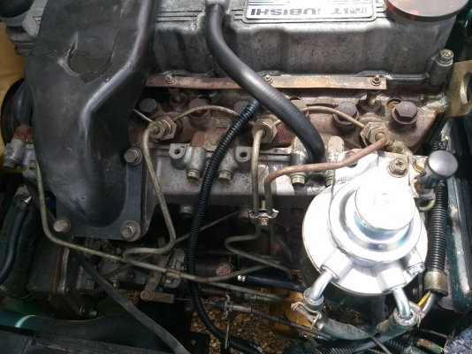 ขายรถยก MITSUBISHI FD25 F18B เครื่องดีเซล S4S เกียร์ธรรมดา ยกได้2.5ตัน เสาเข้าตู้สูง3เมตร ยางตันหน้า-หลัง ติดต่อ 098-7962549