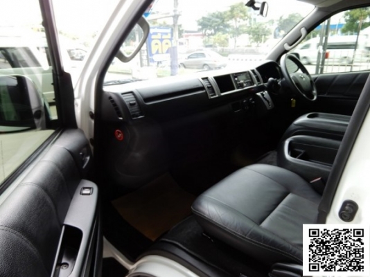 ราคา 999,000 บาท ดาวน์ออกรถเท่านั้น 49,000 บาท จบเลยยยย ผ่อน 6 ปี  Toyota Ventury 3.0 G Van AT 2014 เครื่องดีเซลล์ - ไฟตัดหมอกดีไซน์ใหม่ - ไฟท้ายดีไซน์เฉี่ยวสปอร์ตหรู - คิ้วขอบป้ายทะเบียนหลัง