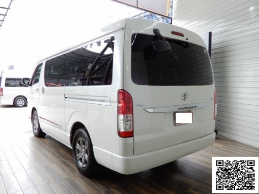 ราคา 999,000 บาท ดาวน์ออกรถเท่านั้น 49,000 บาท จบเลยยยย ผ่อน 6 ปี  Toyota Ventury 3.0 G Van AT 2014 เครื่องดีเซลล์ - ไฟตัดหมอกดีไซน์ใหม่ - ไฟท้ายดีไซน์เฉี่ยวสปอร์ตหรู - คิ้วขอบป้ายทะเบียนหลัง