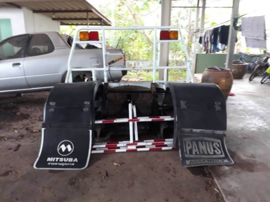 ลาก พร้อมถาดและอุปกรณ์ครบๆ ขาย 20,000 บาท 089-5367218