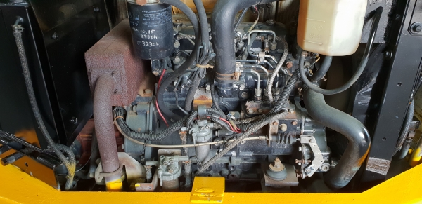 ขายรถขุด MITSUBISHI รุ่น ME30 มือสองญี่ปุ่น แทรกเหล็ก สลัก บูทเอวแน่น 100\% ปั้มนิ้ว คอนโทรลสั้น ทำงานไว สวยพร้อมใช้งาน มือถือ 0818753444