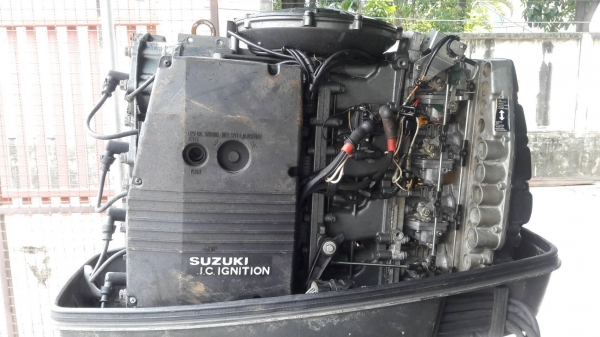 ขาย เครื่องเรือ Suzuki 115 แรง 2จังหวะ นำเข้าญี่ปุ่น ราคา 45,000