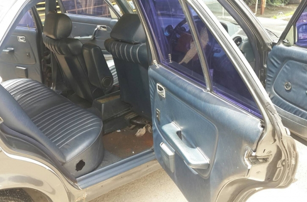 ขายBENZ-W123 ปี 1995 ติดต่อคุณวินัย 089-7886142