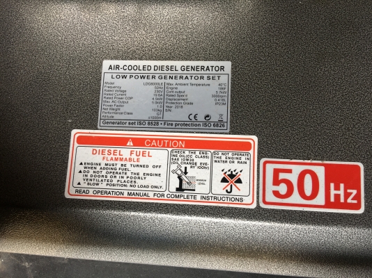 เครื่องปั้นไฟฟ้า ขนาดเล็ก 7.5 KVA เป็นของใหม่ครับ สนใจ 0909527888 เครื่องปั้นไฟฟ้า ขนาดเล็ก 7.5 KVA เป็นของใหม่ครับ สนใจ 0909527888