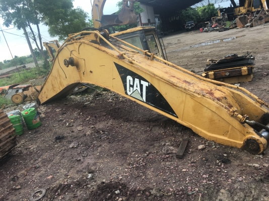 ขายด่วน บูม+อามCAT330V2 ขายด่วน บูม+อามCAT330V2