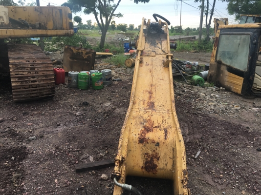 ขายด่วน บูม+อามCAT330V2 ขายด่วน บูม+อามCAT330V2