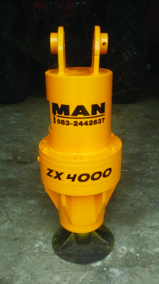 สว่านเจาะดินติดรถแม็คโคร