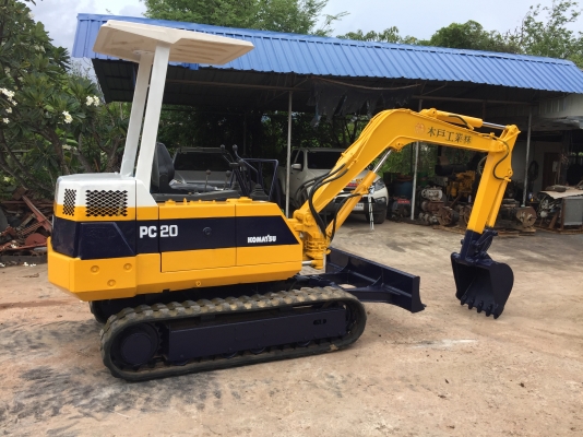 ขายแบคโฮ Komatsu pc20-6 เก่านอกไม่เคยใช้งานในไทย 0898374018