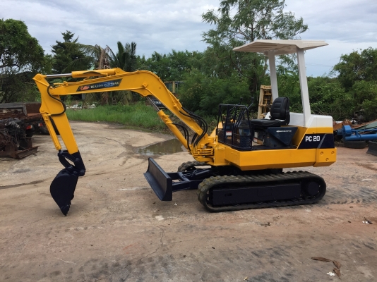 ขายแบคโฮ Komatsu pc20-6 เก่านอกไม่เคยใช้งานในไทย 0898374018