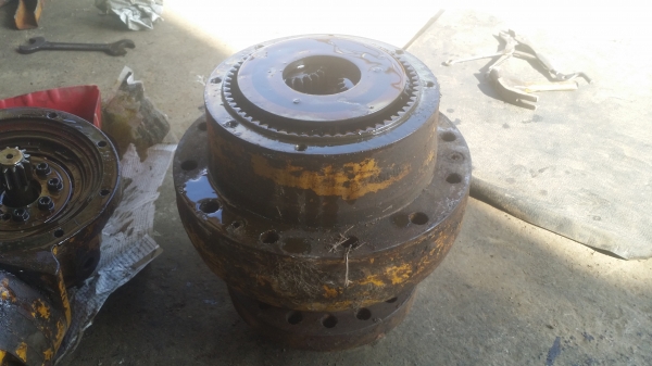 ตัวเดินรถแทรกเตอร์