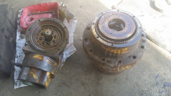 ตัวเดินรถแทรกเตอร์