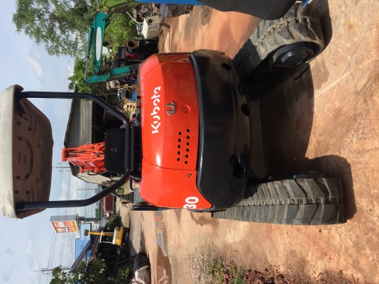 ขายรถแบคโฮ kubota pc30 เก่านอกไม่เคยใช้งานในไทย มีลายกระแทกปูน 0898374018 ขายรถแบคโฮ kubota pc30 เก่านอกไม่เคยใช้งานในไทย มีลายกระแทกปูน 0898374018