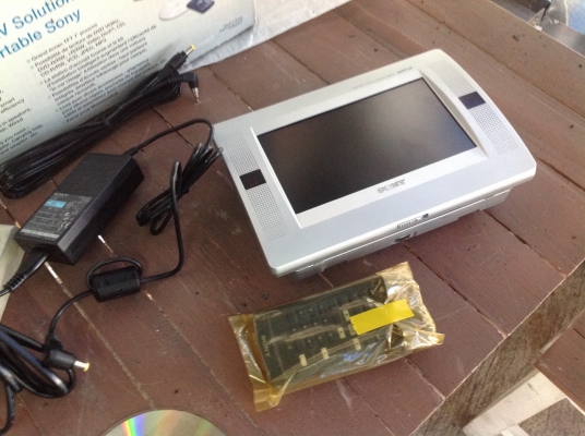 dvd sony รับวิทยุได้ตัวโชว์เก่าเก็บอุปกรณ์ครบ