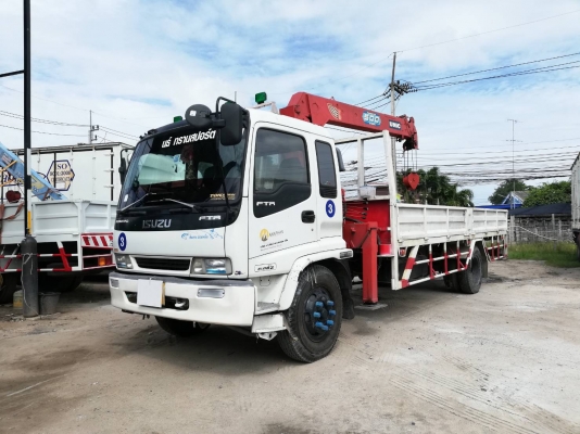 ขาย Isuzu DECA  ปี 48 หกล้อติดเครน Unic  5 ตัน 4 ปอก