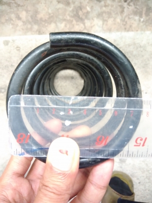 ขายโช็คหลังกระบอกฟ้า New srใส่ สตราเลท ,โซลูน่า  เผื่อใครจะเอาไปทำสตรัทครับ