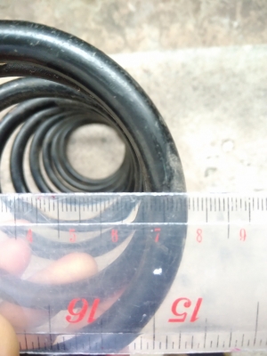 ขายโช็คหลังกระบอกฟ้า New srใส่ สตราเลท ,โซลูน่า  เผื่อใครจะเอาไปทำสตรัทครับ