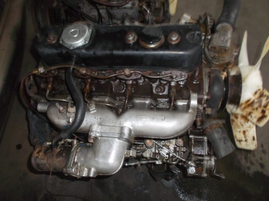 ขายเครื่อง ISUZU  110 แรงม้า  4BE1  ปั๊มกลม  เครื่องยังดีอยู่