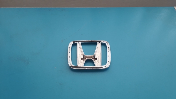 โลโก้ Honda ติดท้ายรถ Accord ปี1998-2000 แท้ โลโก้ Honda ติดท้ายรถ Accord ปี1998-2000 แท้
