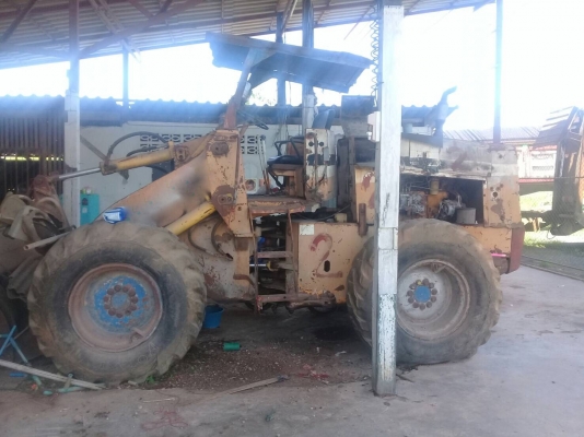 รถตัก KOMATSU 510. สนใจติดต่อ 081 - 6079515 รถตัก KOMATSU 510. สนใจติดต่อ 081 - 6079515