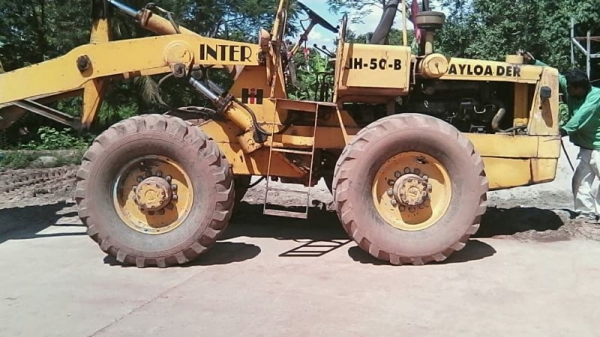 KOMATSU JH 30