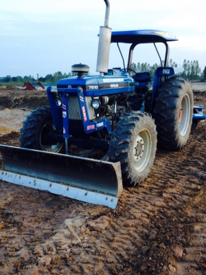 รถไถ FORD 7610S 4 สูบ