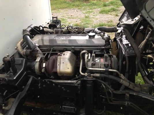 ขายรถ 6 ล้อตู้ 3บาน NKR71LY ค.4HG1 130โบว์ ปี 49 ราคา 430,000