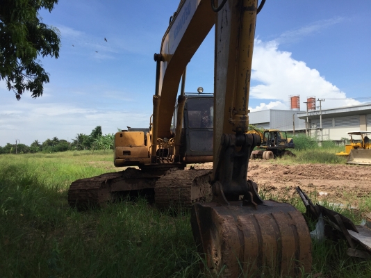 Komatsu pc200-6 เครื่องดี ปั้มแรง เอวแน่น ช่วงล่างดี พร้อมใช้