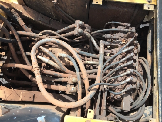 Komatsu pc200-6 เครื่องดี ปั้มแรง เอวแน่น ช่วงล่างดี พร้อมใช้