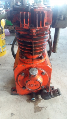 ขายหัวปั๊มลม MEIJI 7.5 แรง JAPAN ขายหัวปั๊มลม MEIJI 7.5 แรง JAPAN