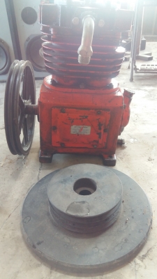 ขายหัวปั๊มลม MEIJI 7.5 แรง JAPAN ขายหัวปั๊มลม MEIJI 7.5 แรง JAPAN