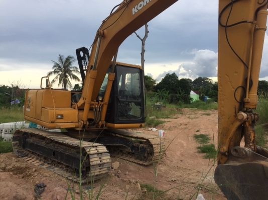 รถแบคโฮ KOMATSU รุ่น PC 120-6