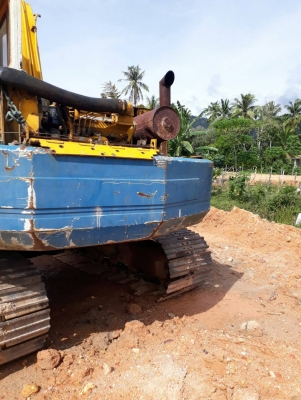 มี VDO ให้ชม.KOMATSU PC60-5 ราคา 180000
