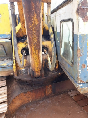 มี VDO ให้ชม.KOMATSU PC60-5 ราคา 180000