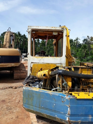 มี VDO ให้ชม.KOMATSU PC60-5 ราคา 180000